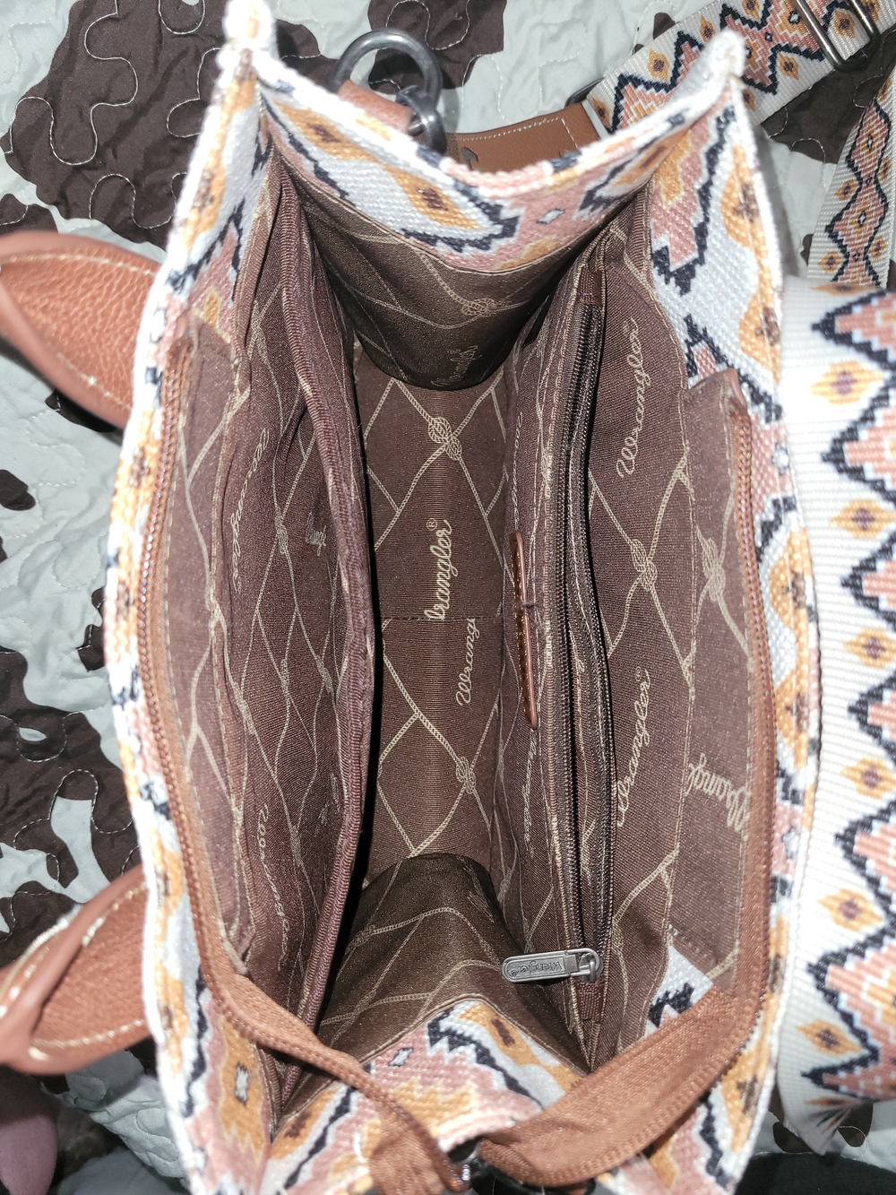 Wrangler Brown, Cream & Yellow Aztec Tote - Picture 6 of 10